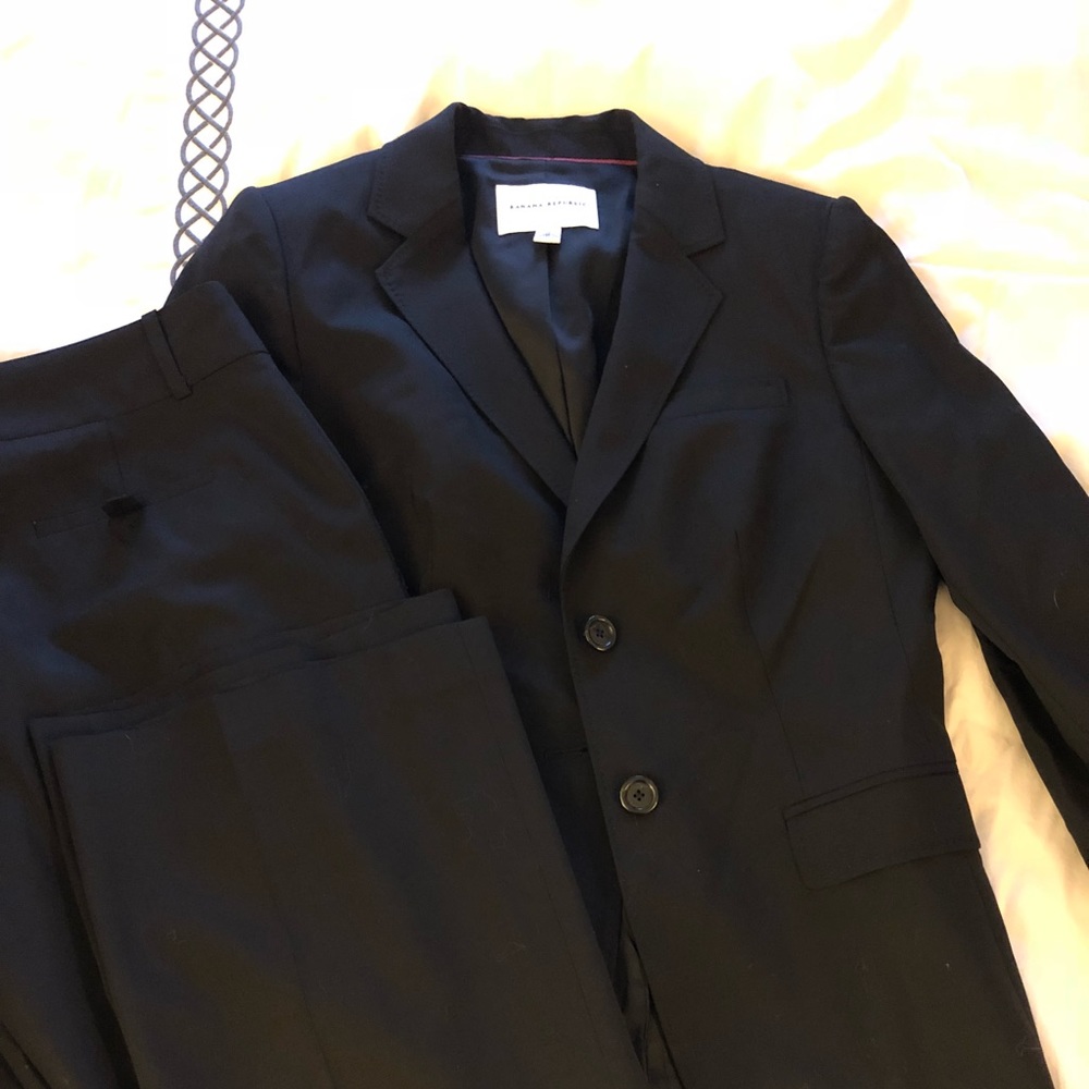 Banana Republic suit 10